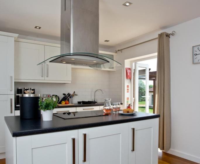 Lovely 2 Bedroom Holiday Chalet Near Sidmouth Exterior foto