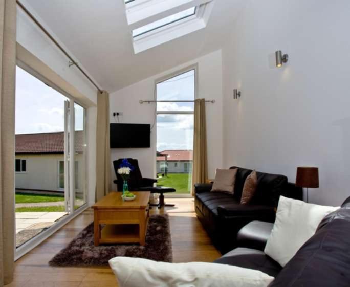 Lovely 2 Bedroom Holiday Chalet Near Sidmouth Exterior foto